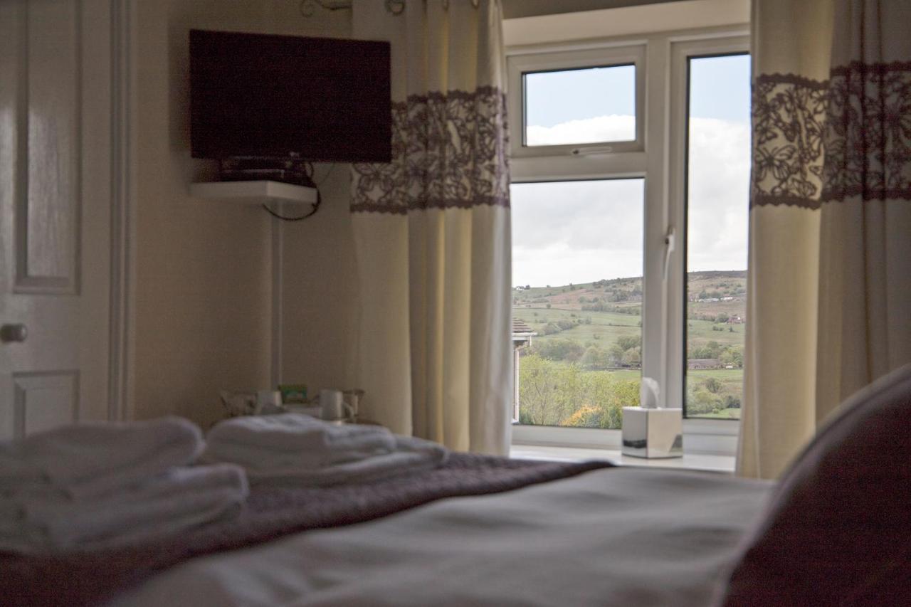 Moorland View Farm B&B Oakamoor Exterior photo